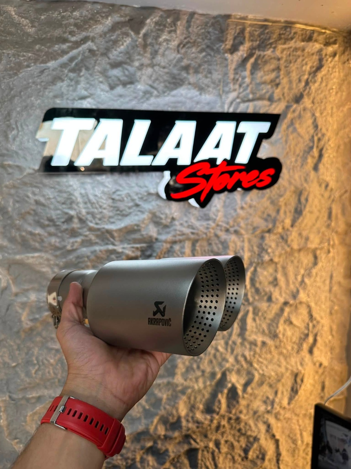 Akrapovič Titanium Dual & Single Exhaust Tips